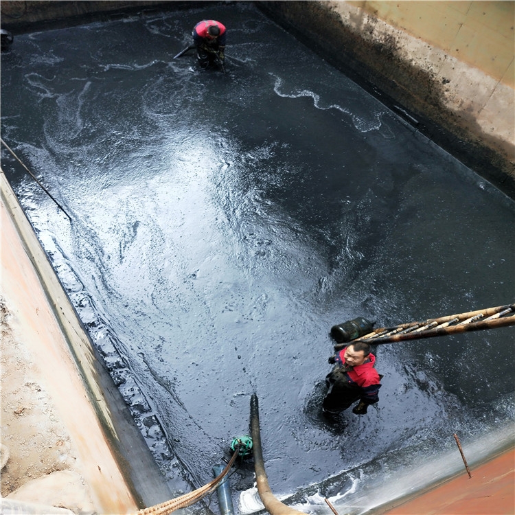 疏勒废水池清理