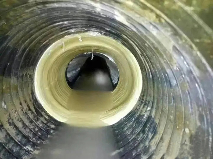 疏勒内衬修复法通常适用于哪些类型的断面管道