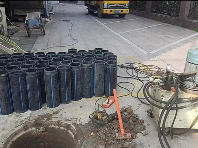 疏勒PE置换管厂家 DN315置换管 非开挖管短管置换